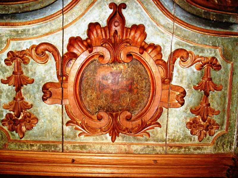 Medalhão do altar de São Benedito